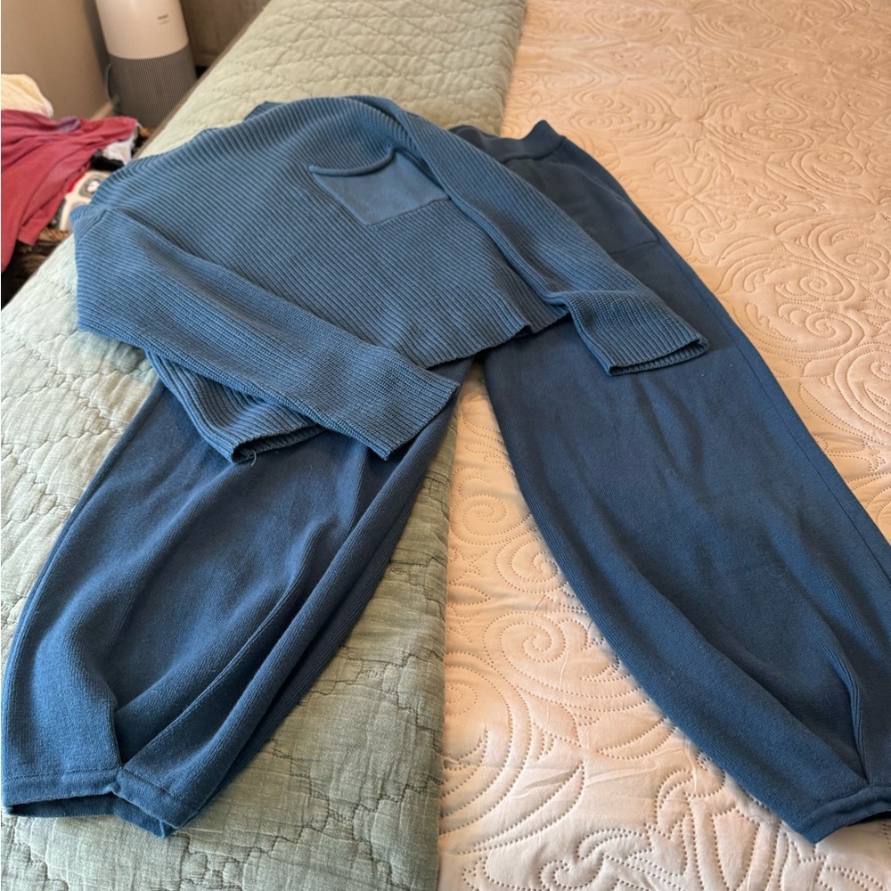 Blue Women's Crew Neck Sweater
